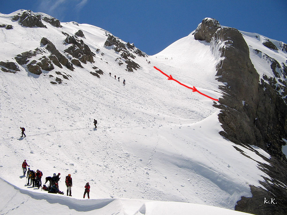 A mountaineer dies while ascending “La Escupidara” potes Cantabria